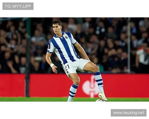 塞维利亚复兴豪强之路面临考验，球队本赛季表现波动影响竞争格局