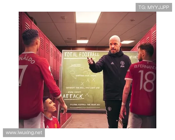 曼联更衣室矛盾再度曝光，球队内部问题延续，对赛季表现形成持续影响