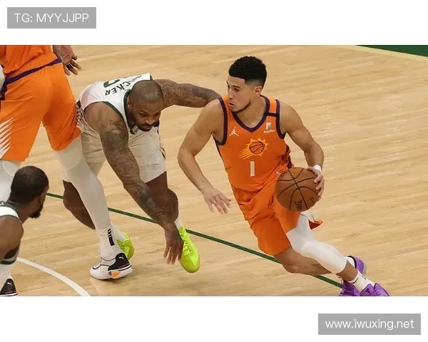 布克训练完顺手买了辆法拉利，这日子没法过了